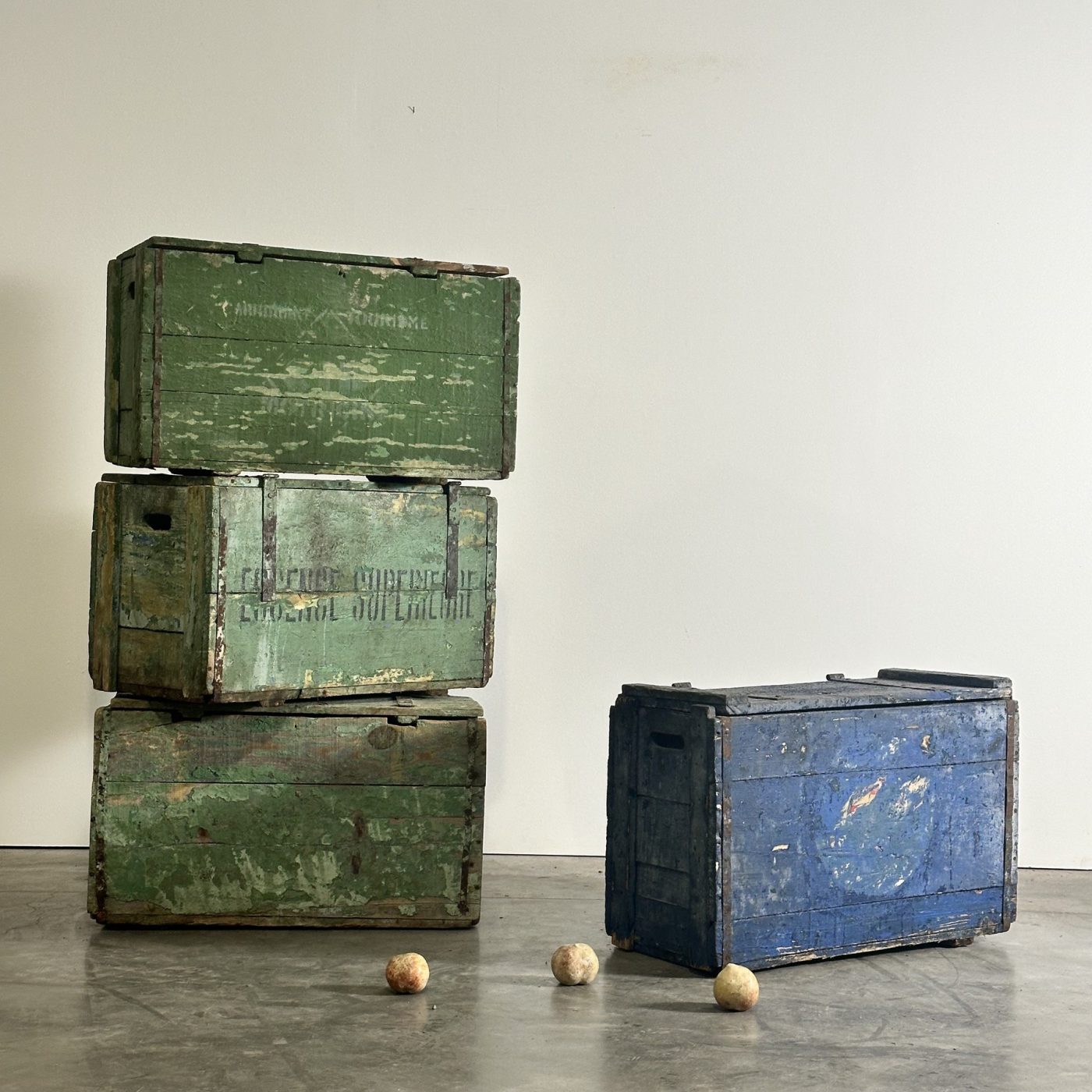 objet-vagabond-painted-boxes0000