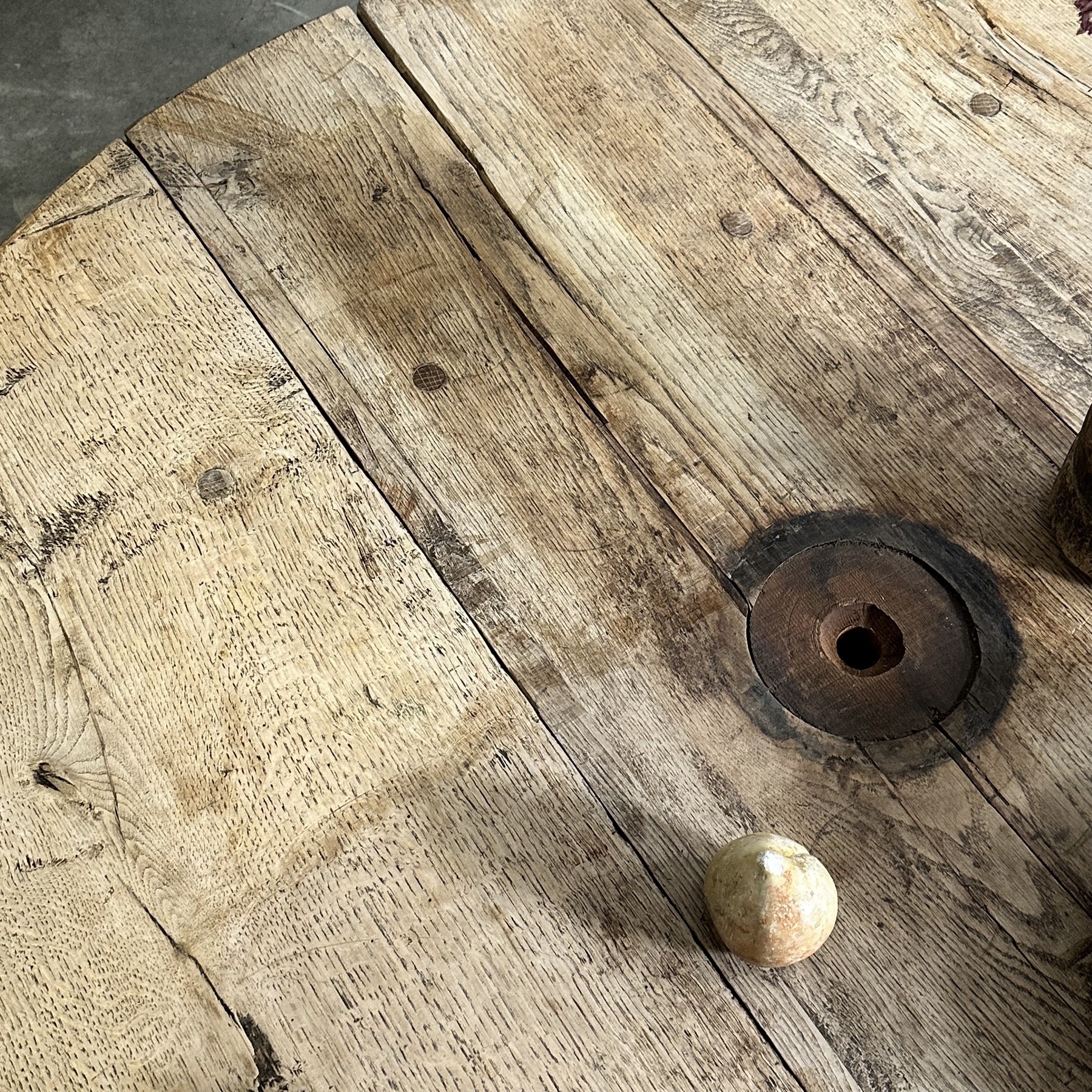 objet-vagabond-round-coffeetable0004