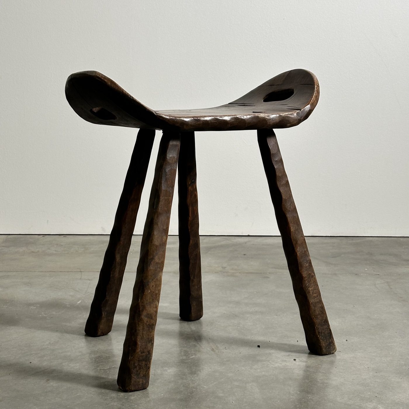 objet-vagabond-wooden-stools0007