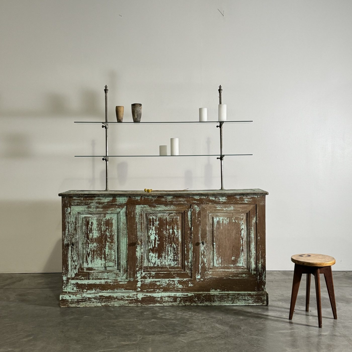 objet-vagabond-painted-counter20008