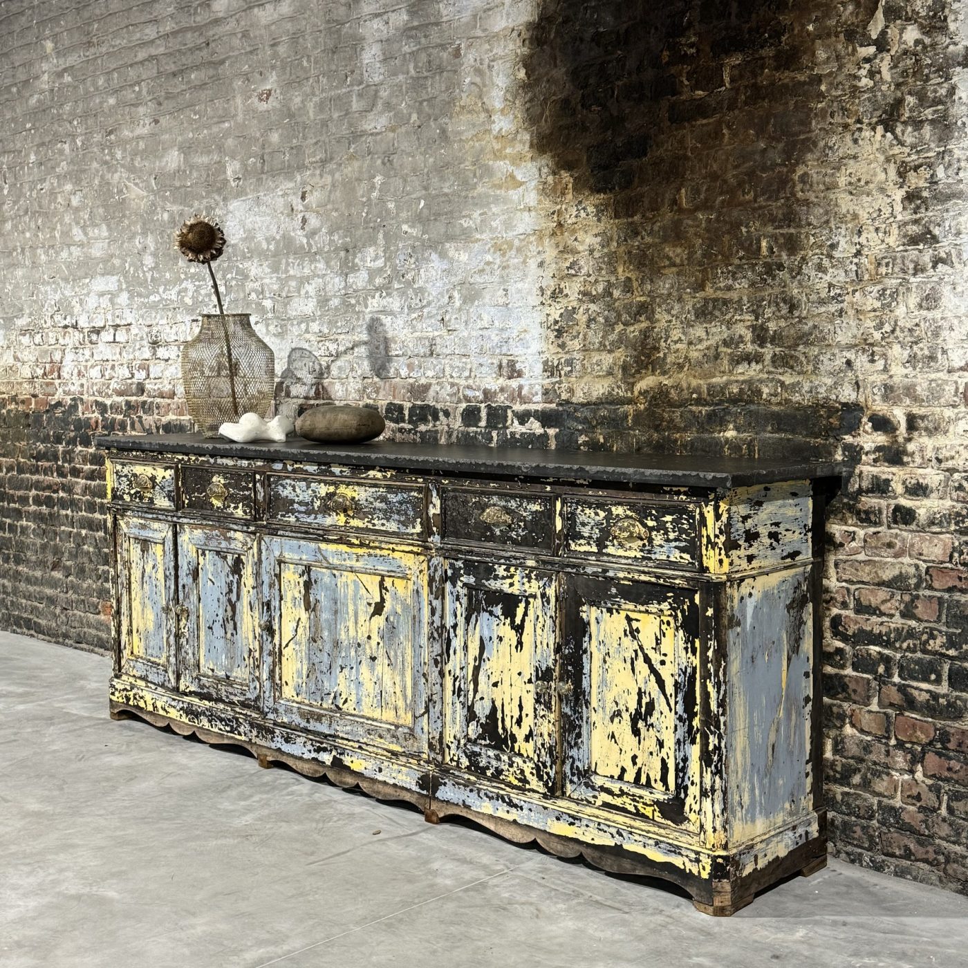 objet-vagabond-painted-sideboard0004