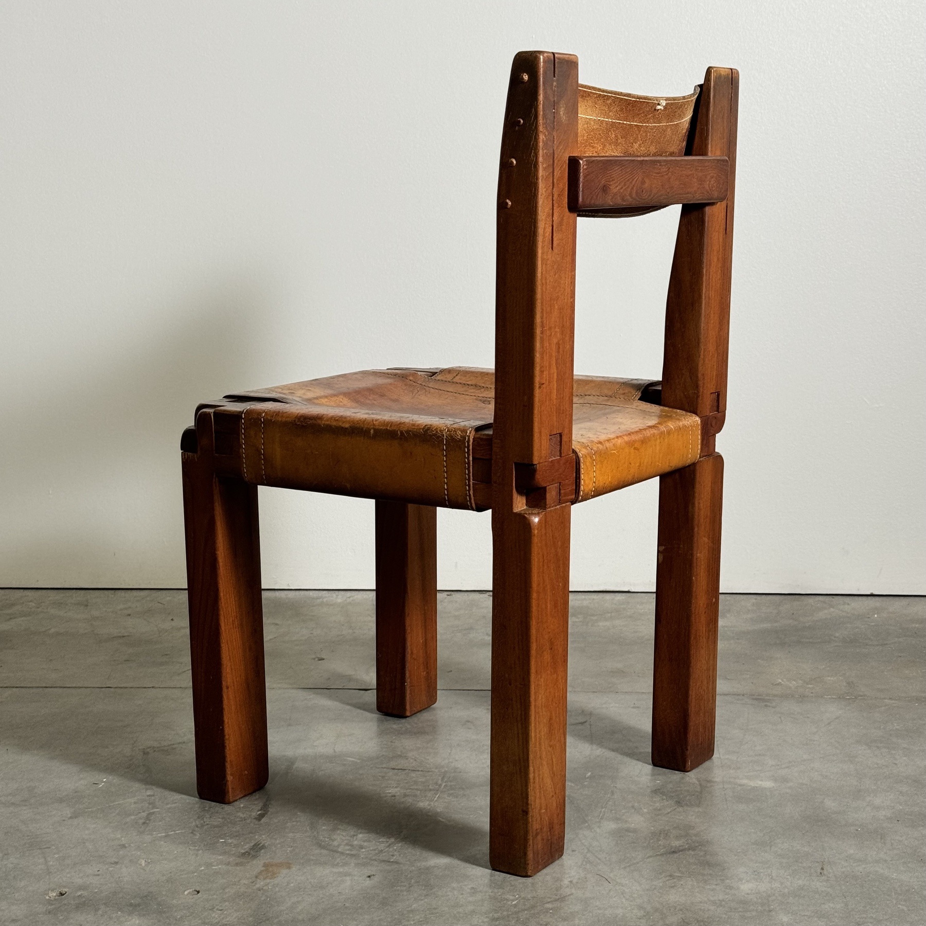 objet-vagabond-pierrechapo-chairs0001