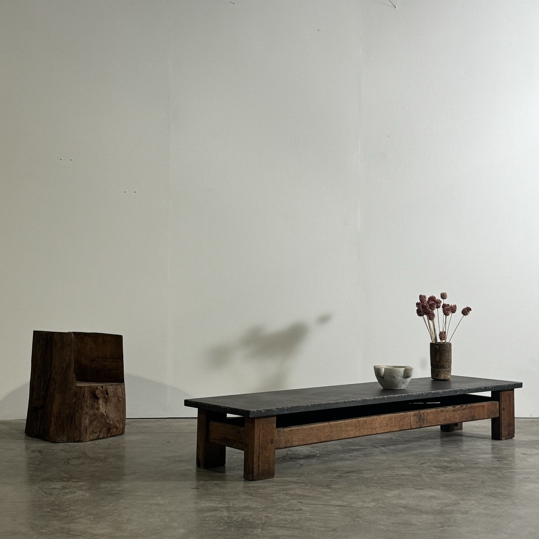 objet-vagabond-stone-coffeetable0001