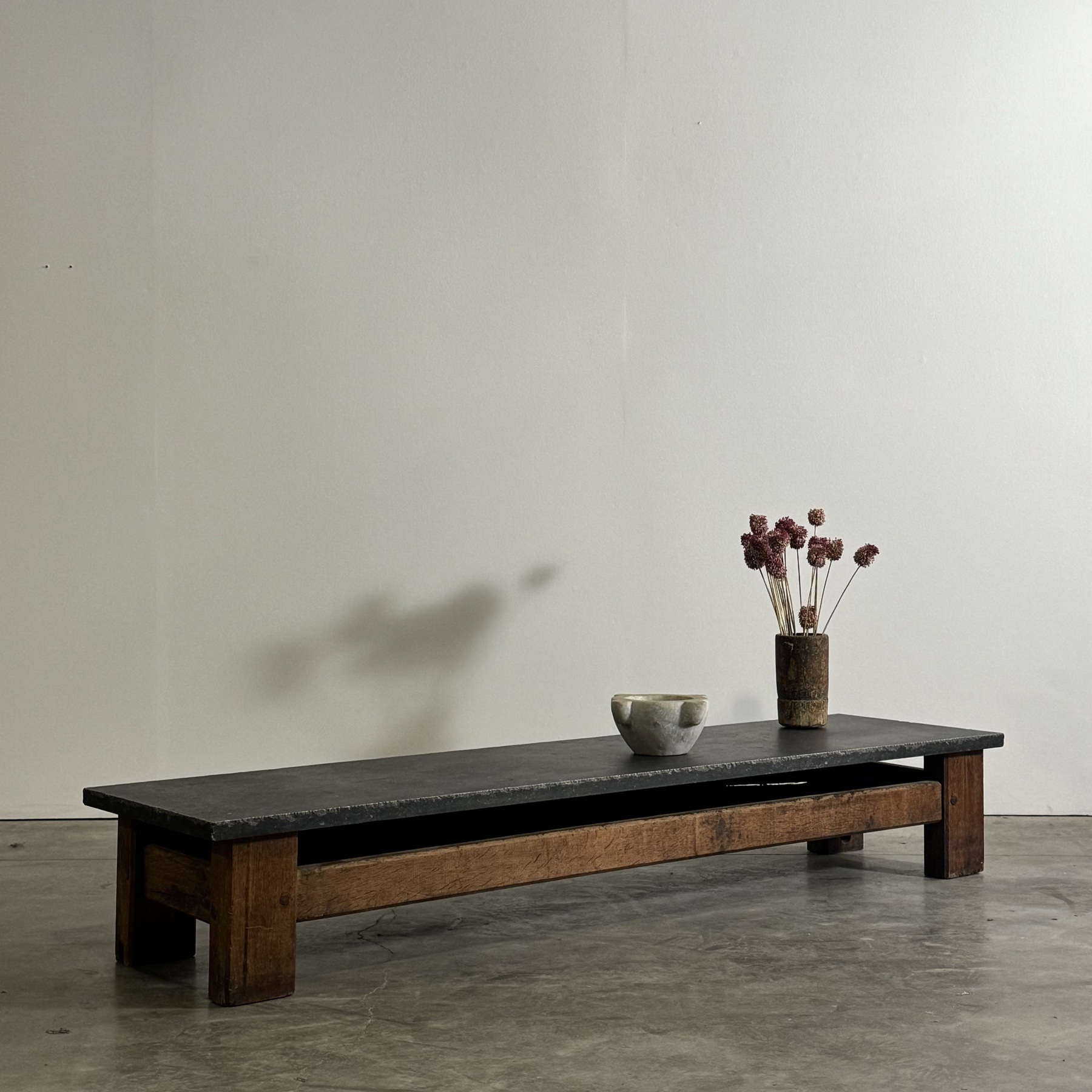 objet-vagabond-stone-coffeetable0008