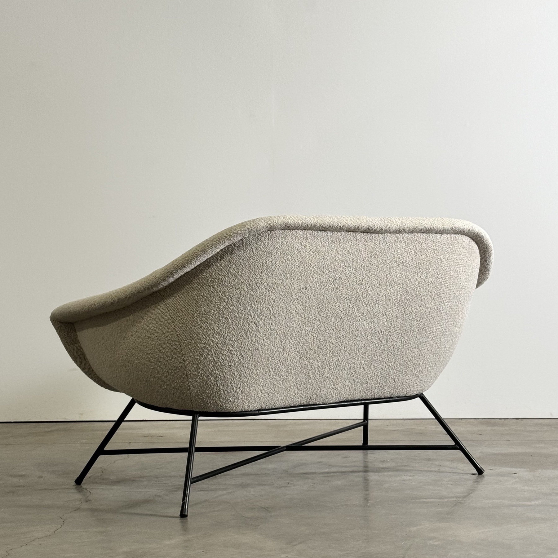 objet-vagabond-dangle-defrance-sofa0007