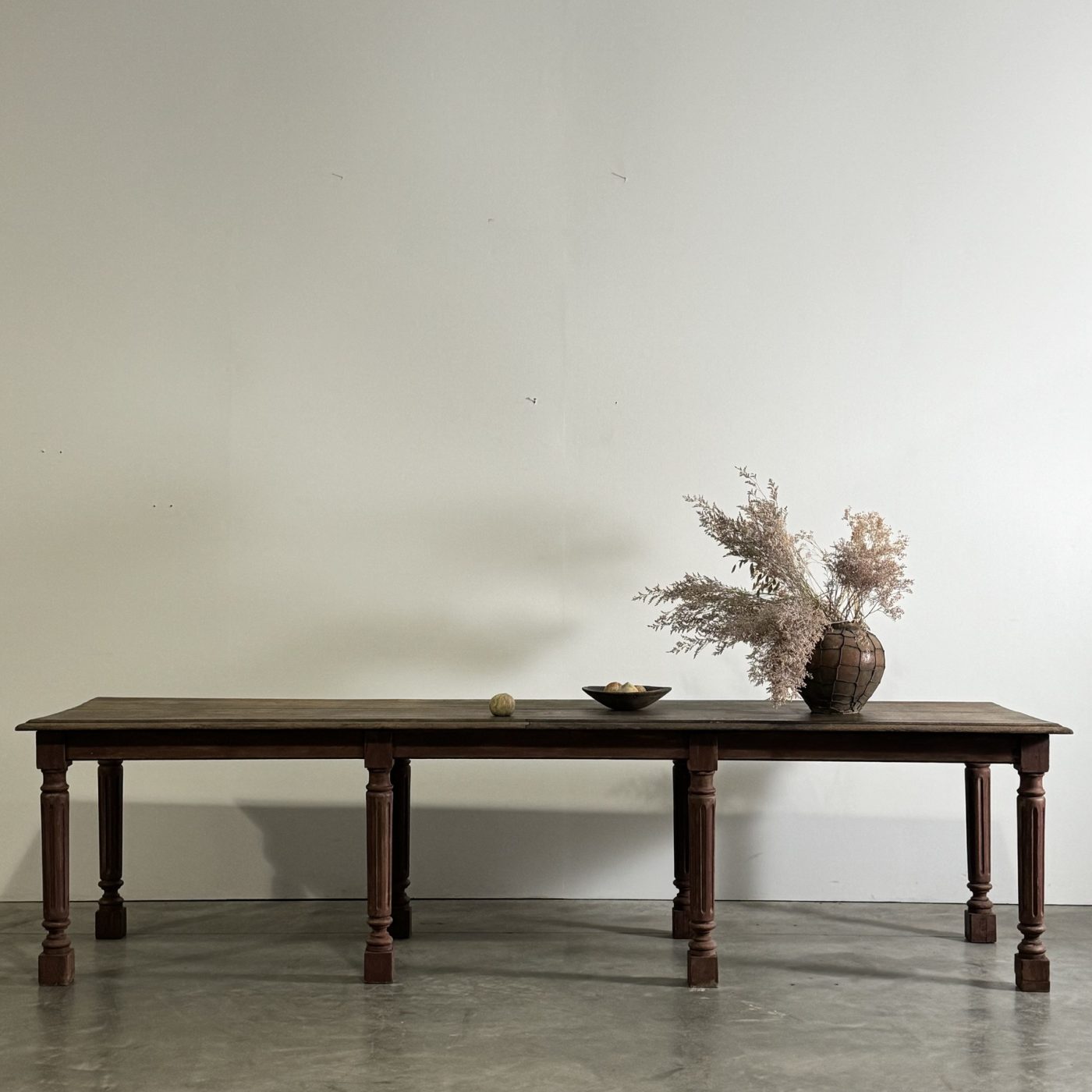 objet-vagabond-draper-table0003