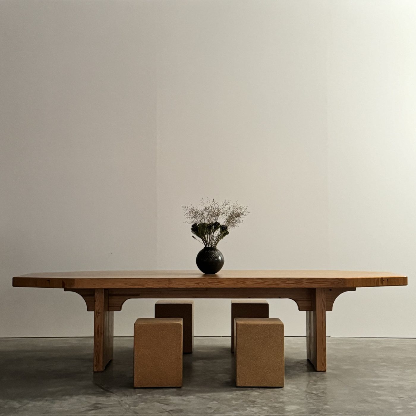 objet-vagabond-huge-diningtable0007