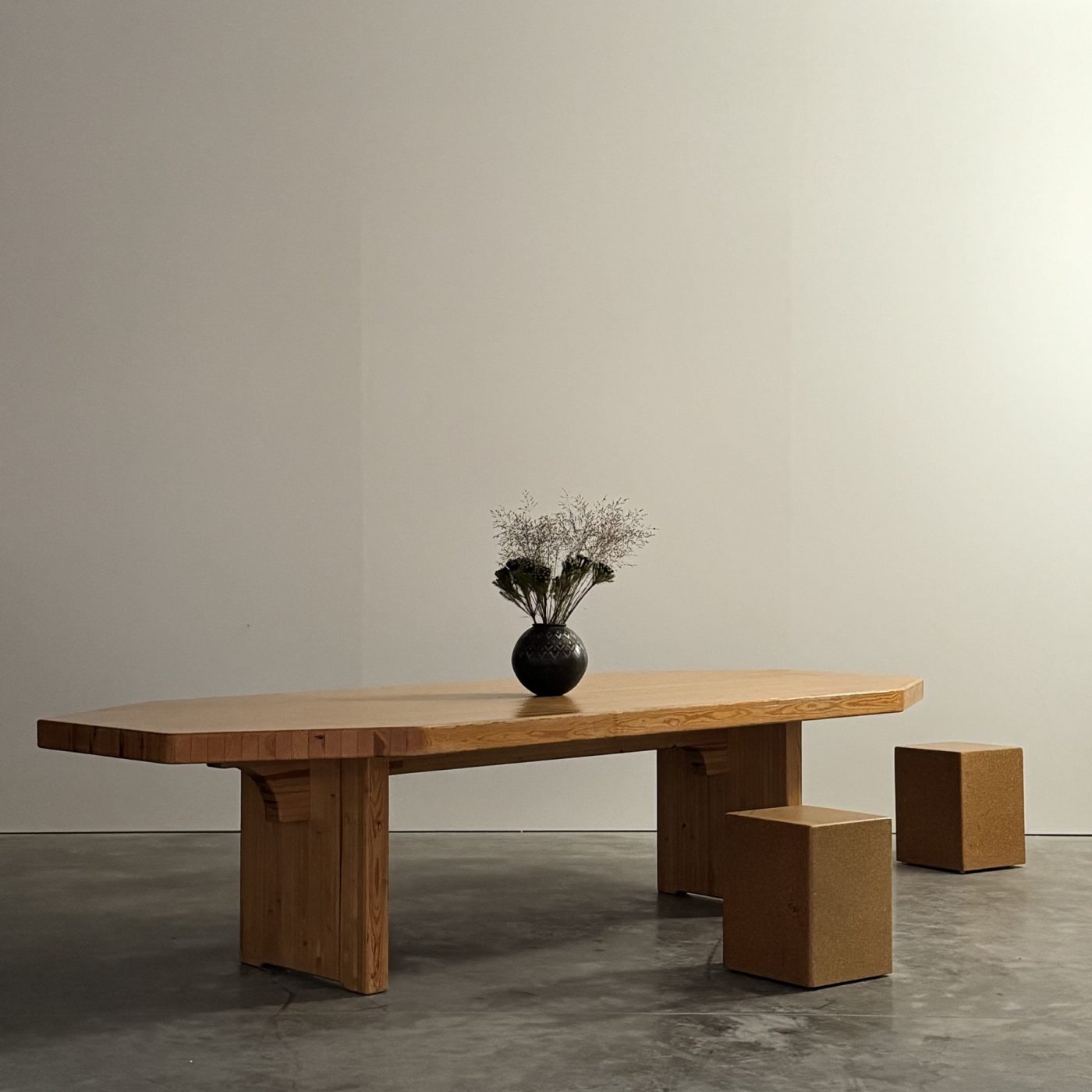 objet-vagabond-huge-diningtable0012