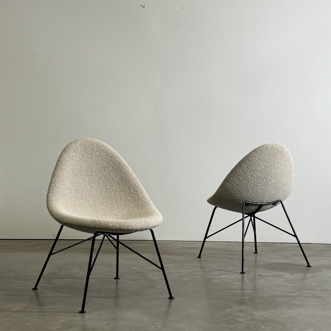 objet-vagabond-midcentury-chairs0001