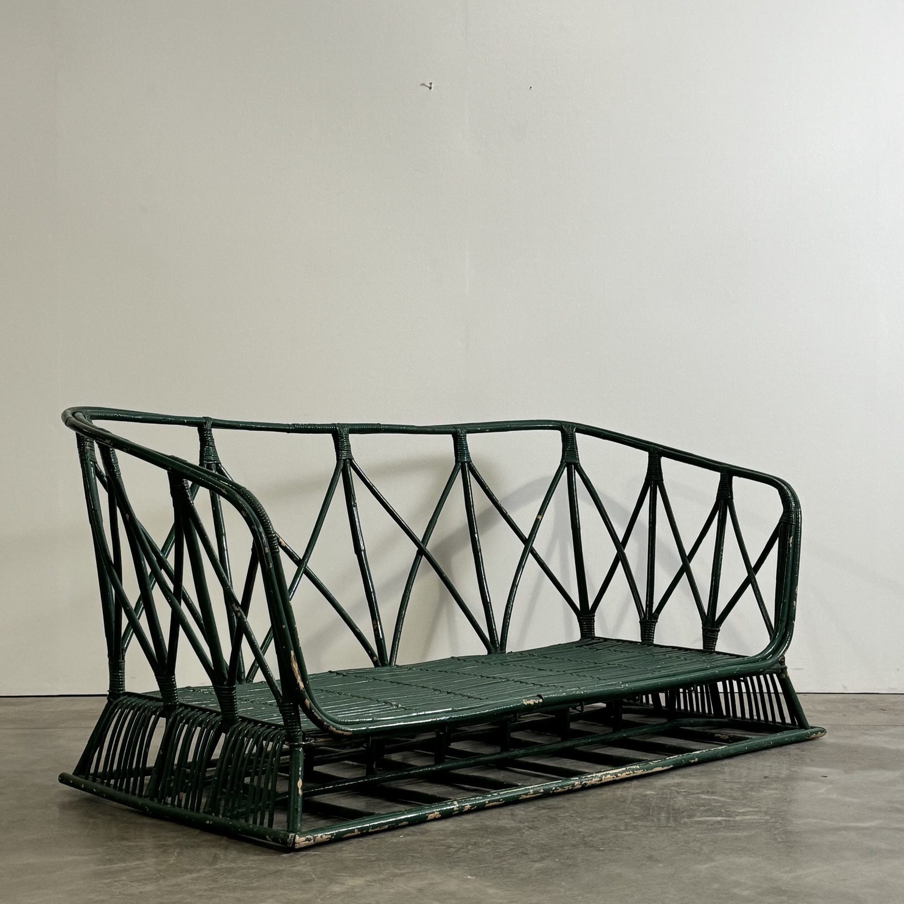 objet-vagabond-rattan-sofa0009