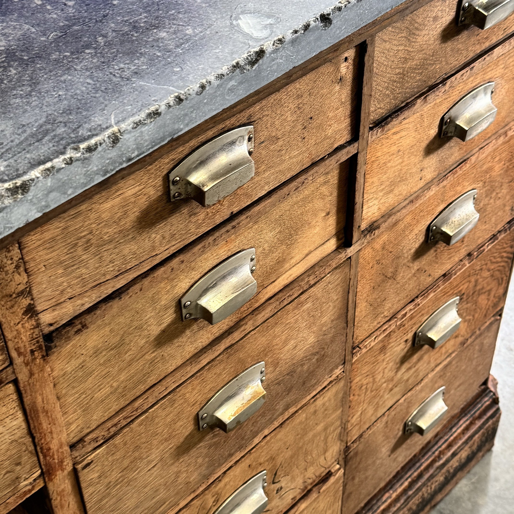 objet-vagabond-oak-chest0002