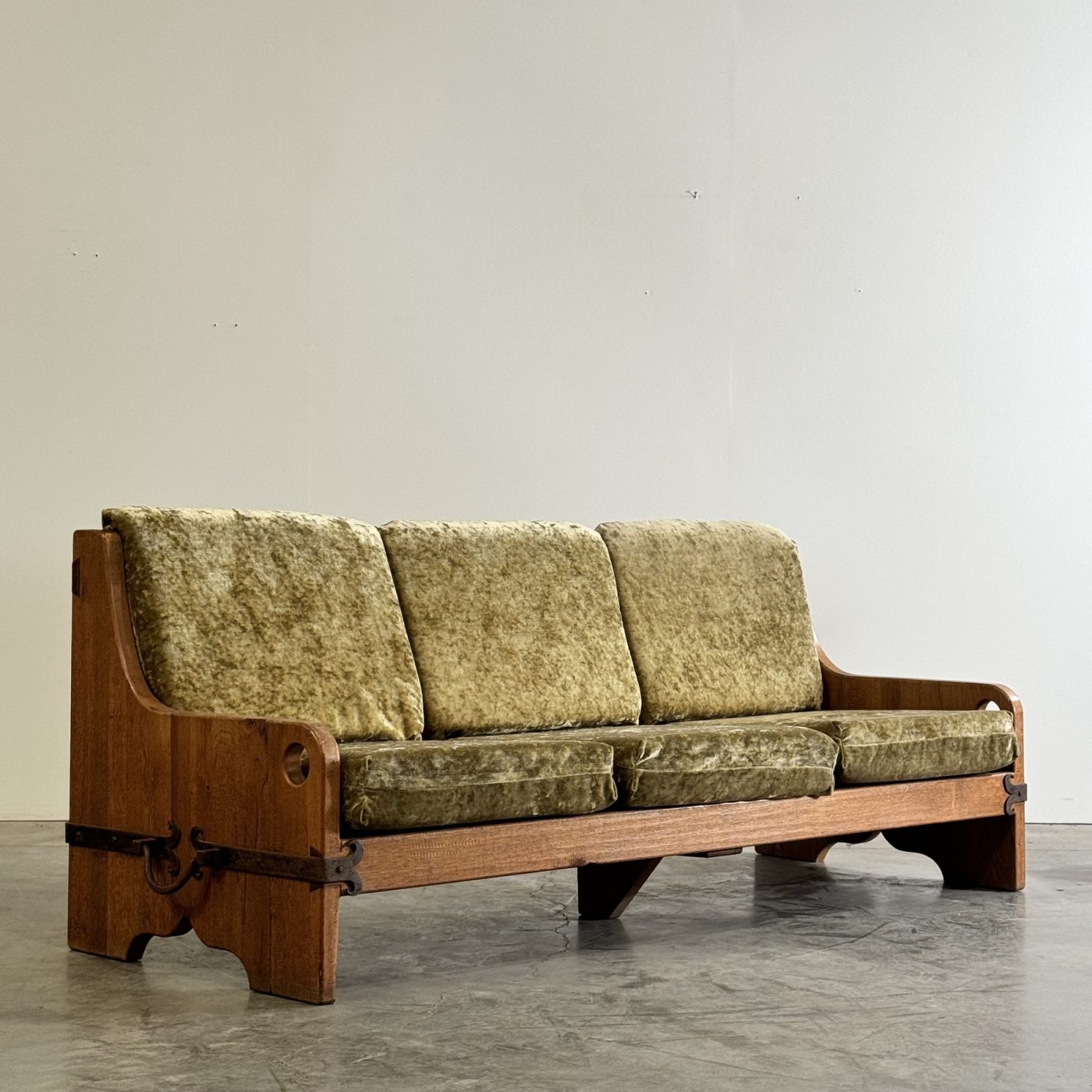 objet-vagabond-oak-sofa0000