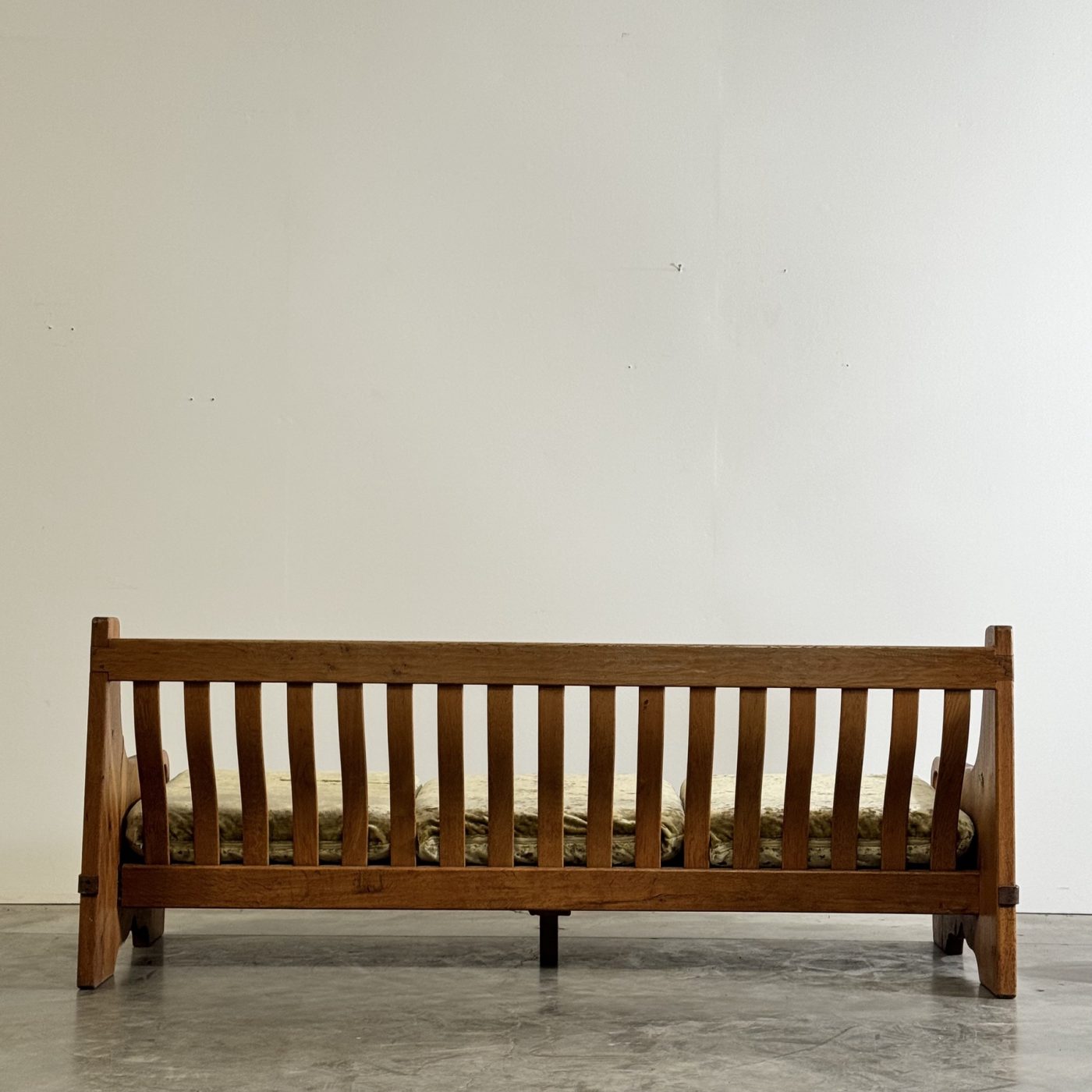 objet-vagabond-oak-sofa0001