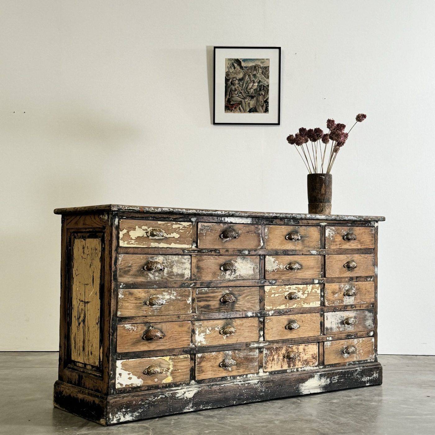 objet-vagabond-painted-chest0004