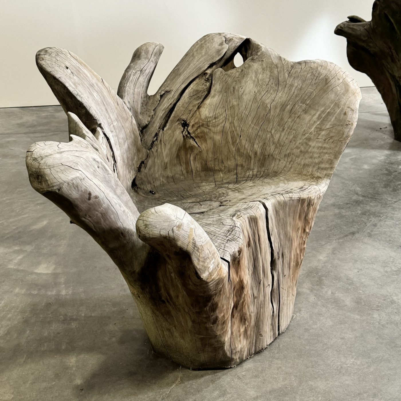 objet-vagabond-primitive-armchairs0001