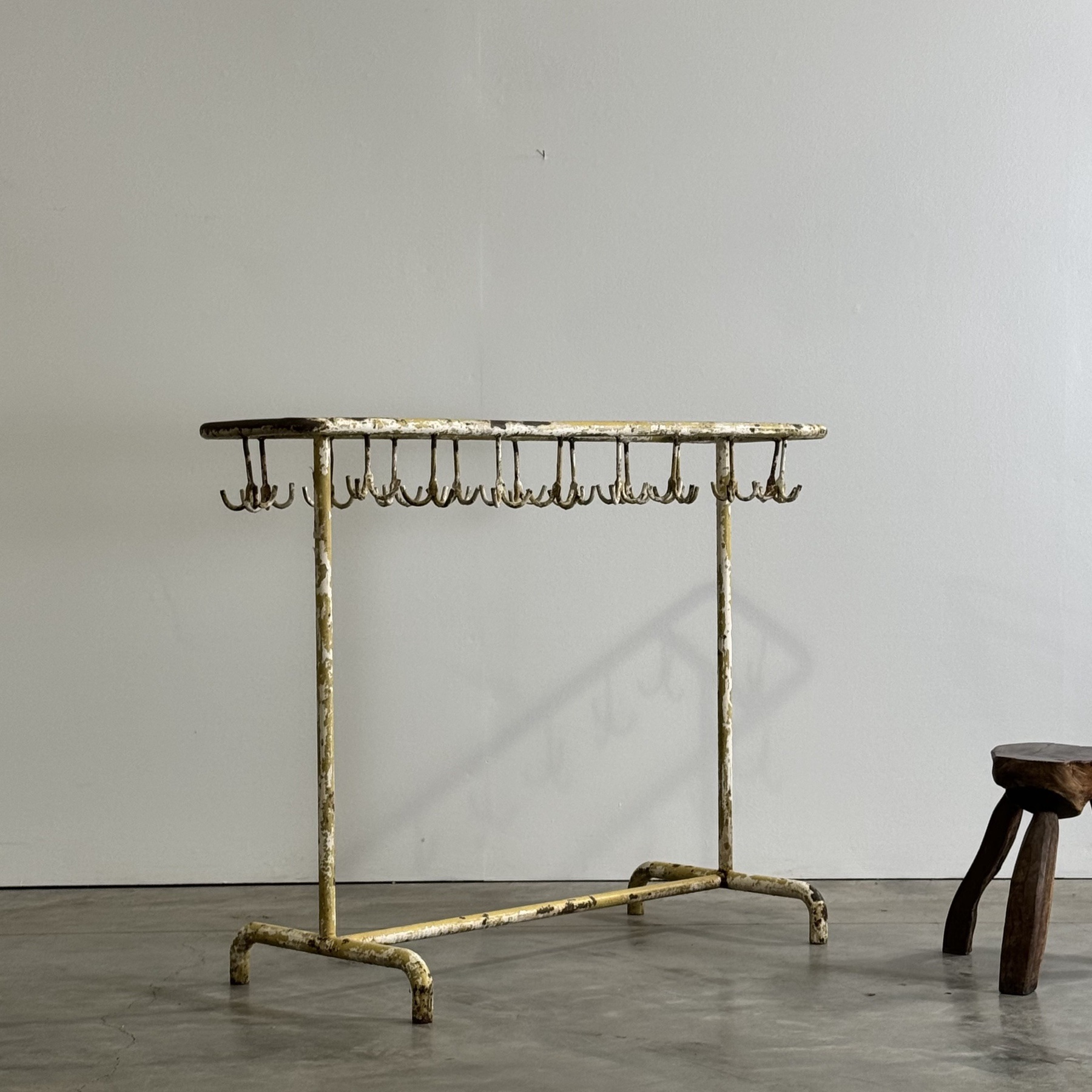 objet-vagabond-raw-coffeetable0007