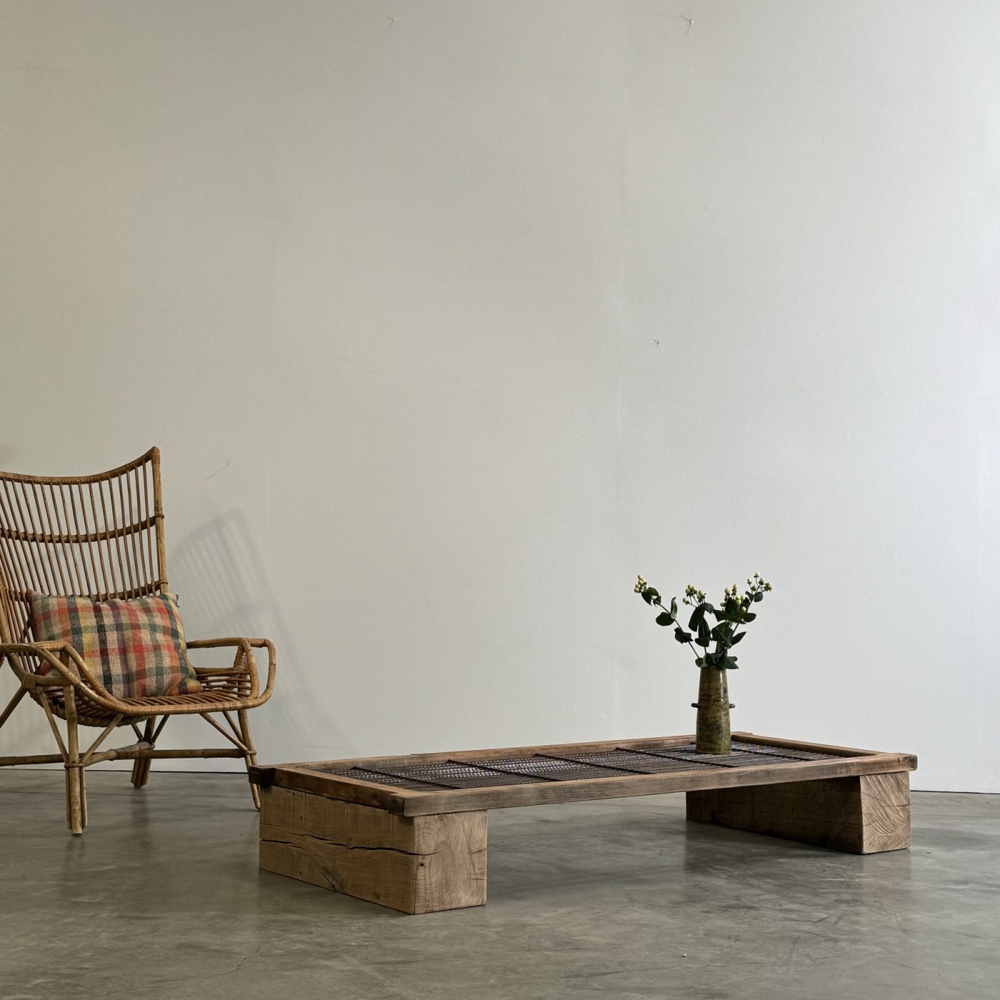 objet-vagabond-raw-coffeetable0008