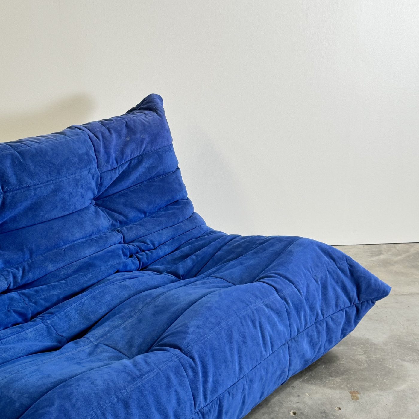 objet-vagabond-togo-sofa0001