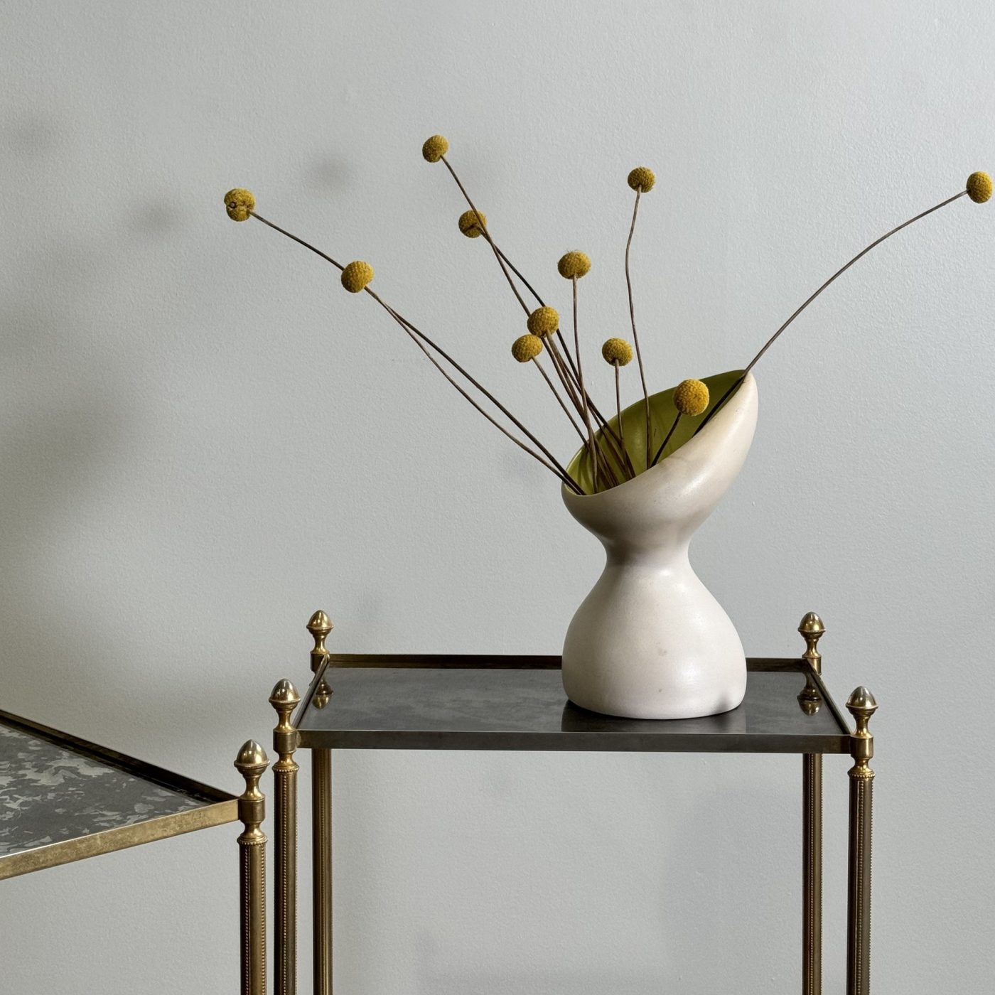 objet-vagabond-brass-sidetables0004