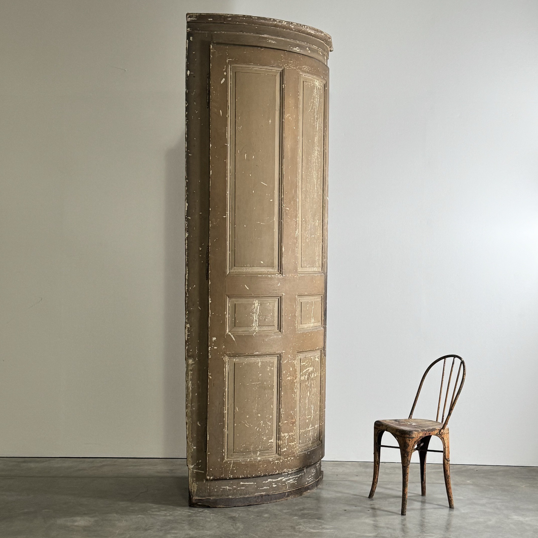 objet-vagabond-corner-cabinet0004