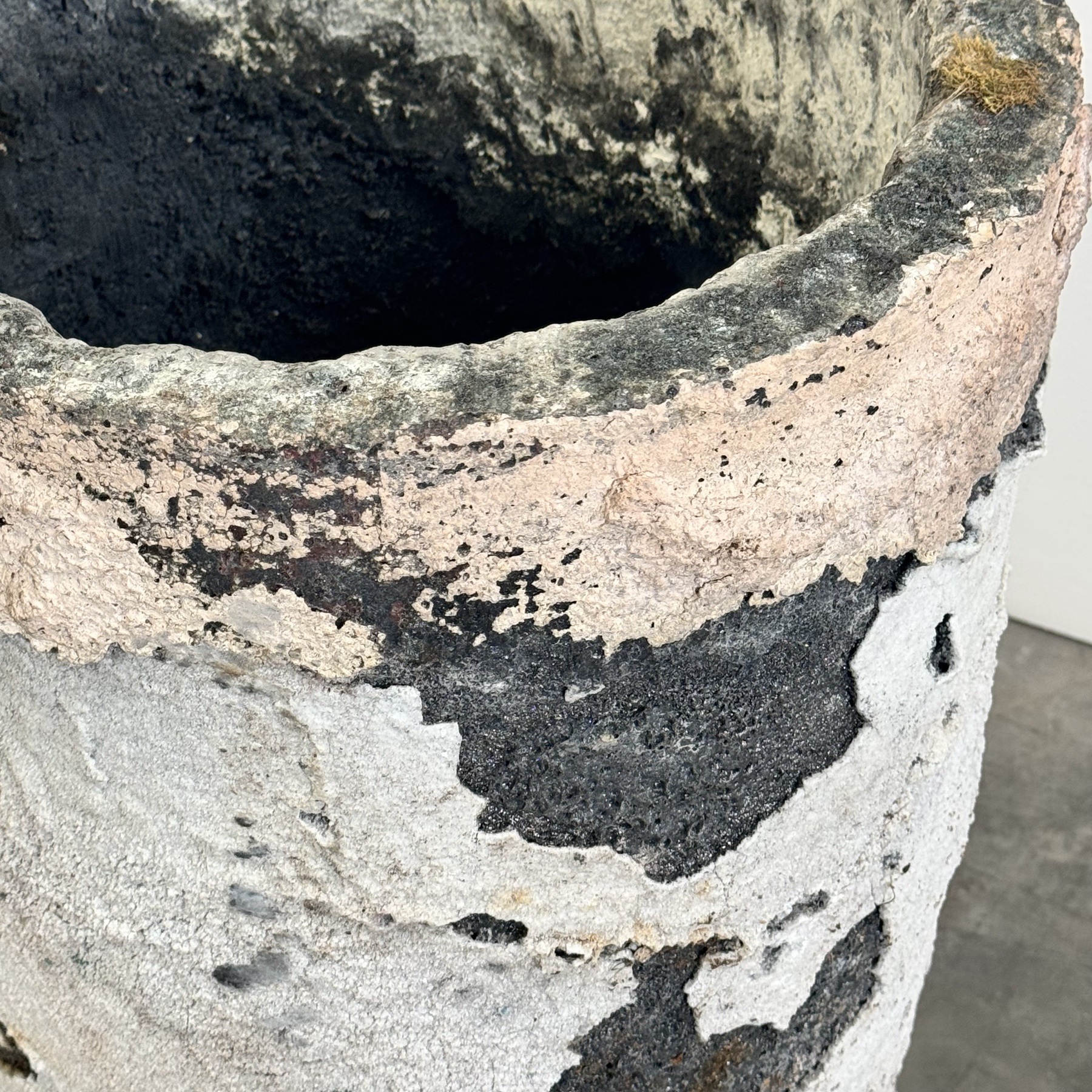 objet-vagabond-foundry-pots0004