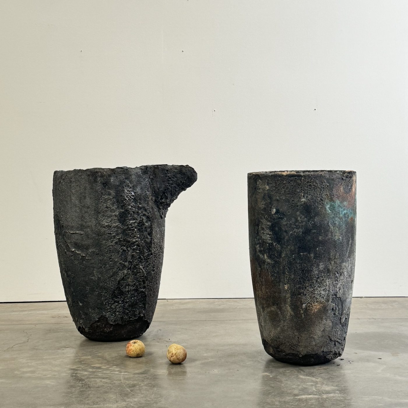 objet-vagabond-foundry-pots20000