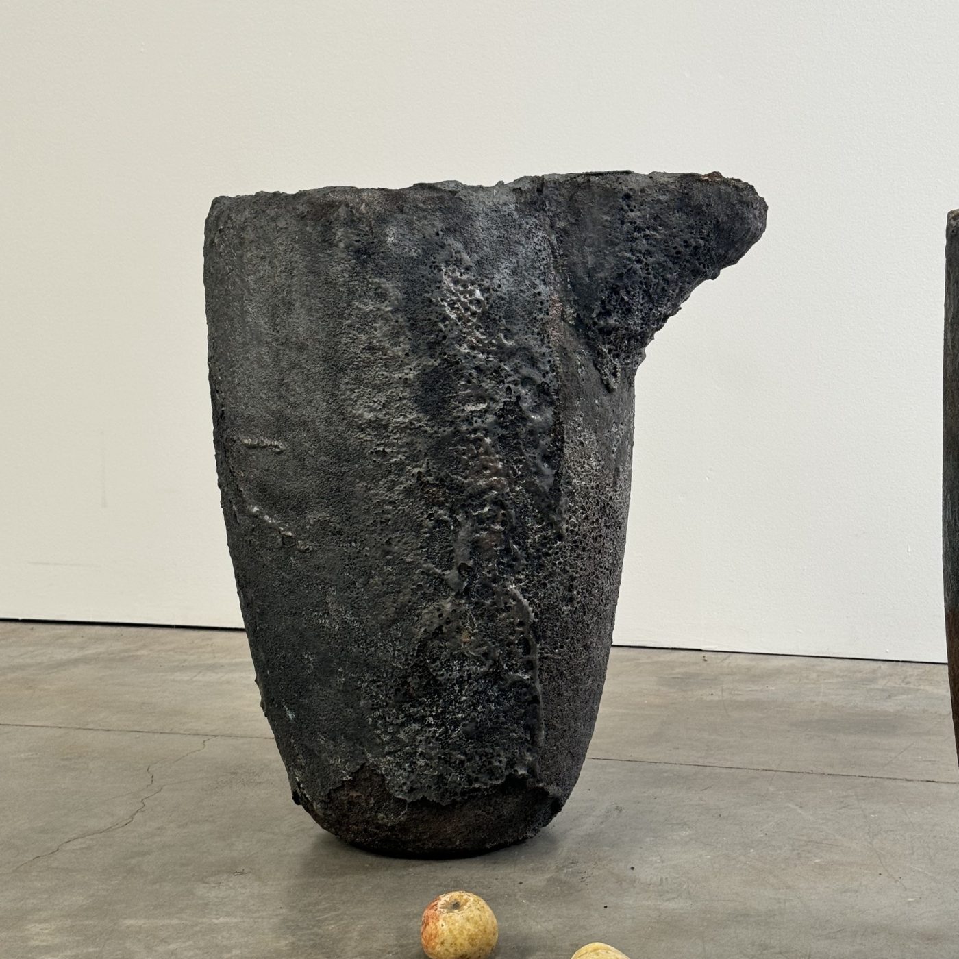 objet-vagabond-foundry-pots20003