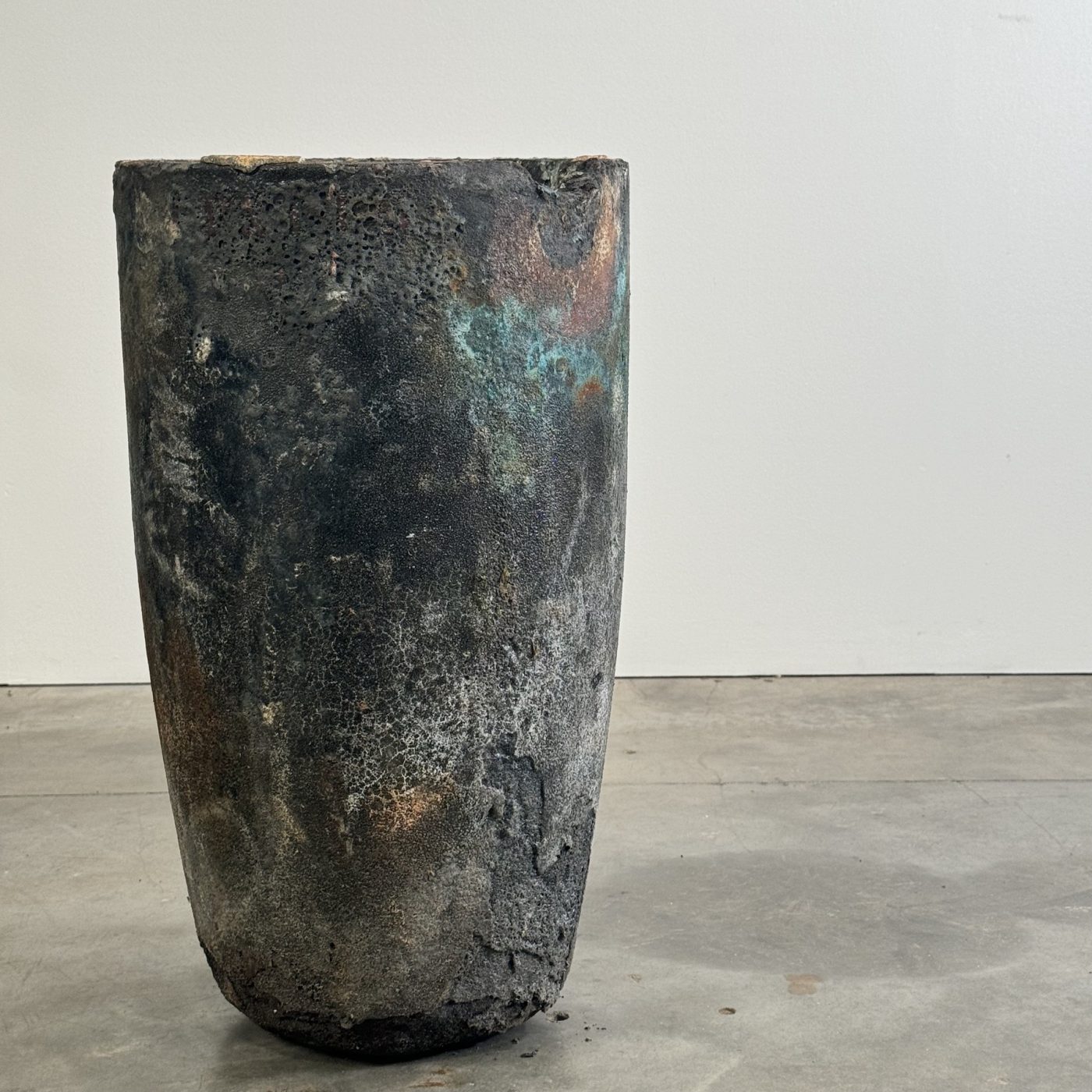 objet-vagabond-foundry-pots20004