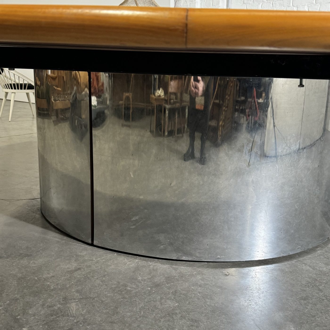 objet-vagabond-huge-table0000