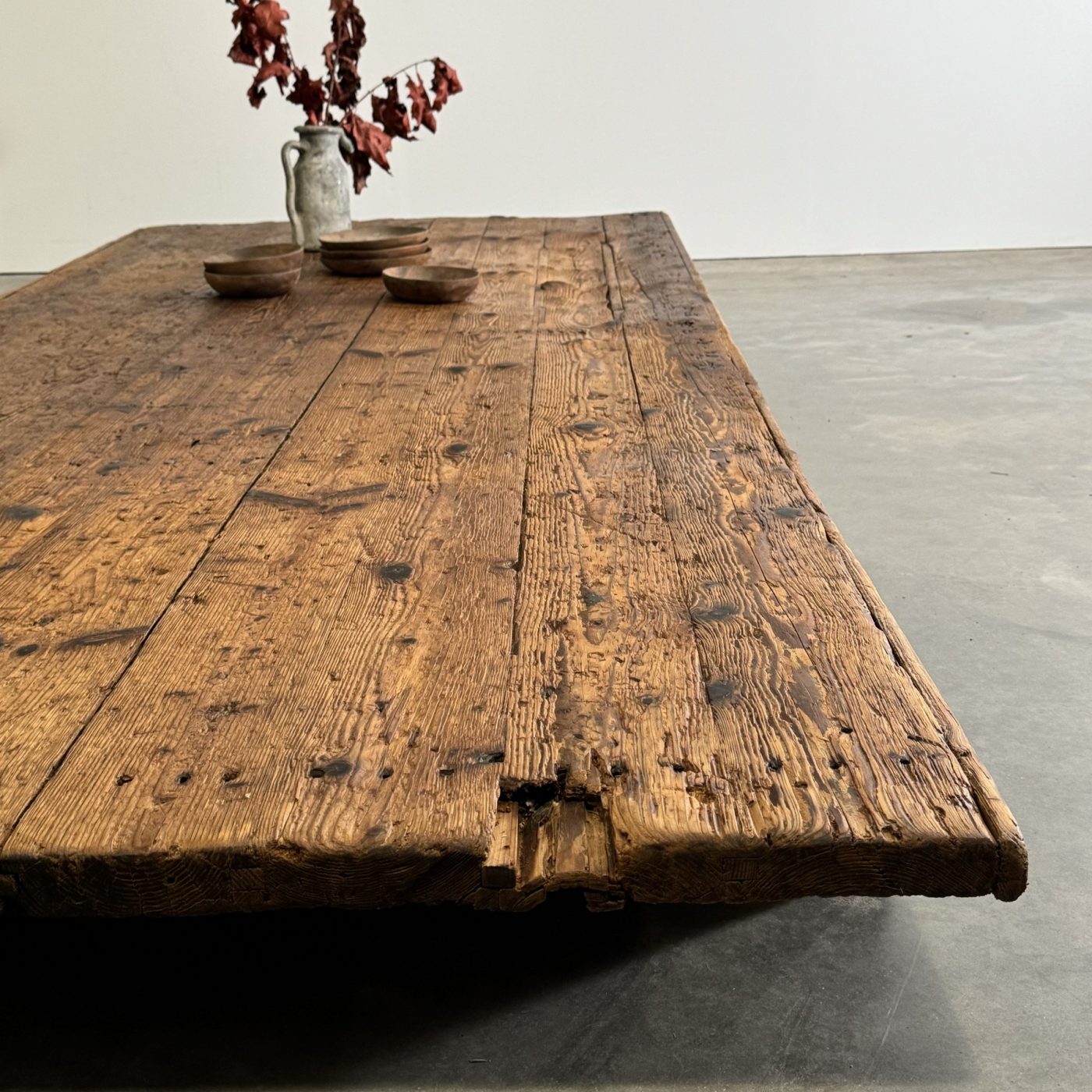 objet-vagabond-primitive-coffeetable0008