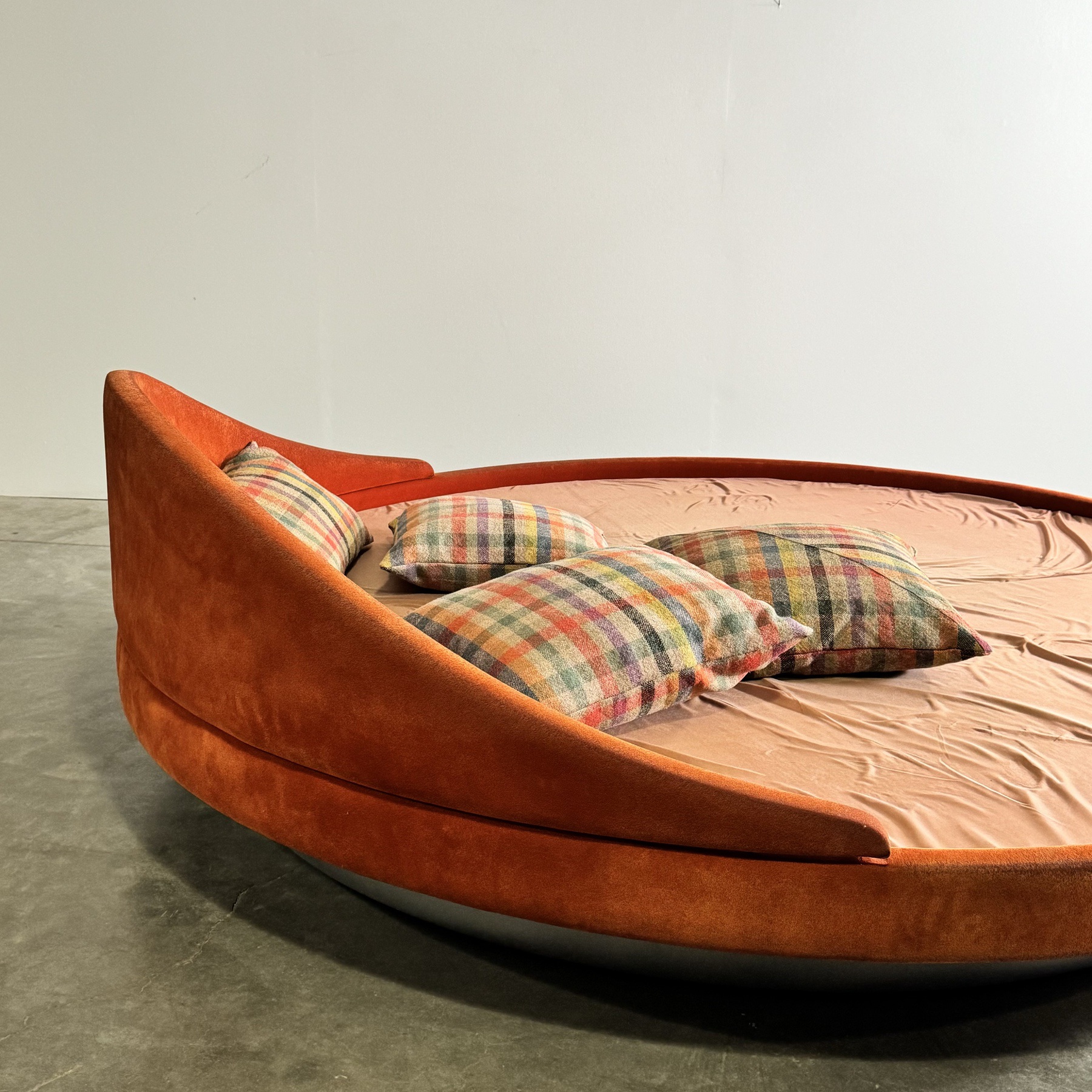 objet-vagabond-spaceage-bed0007