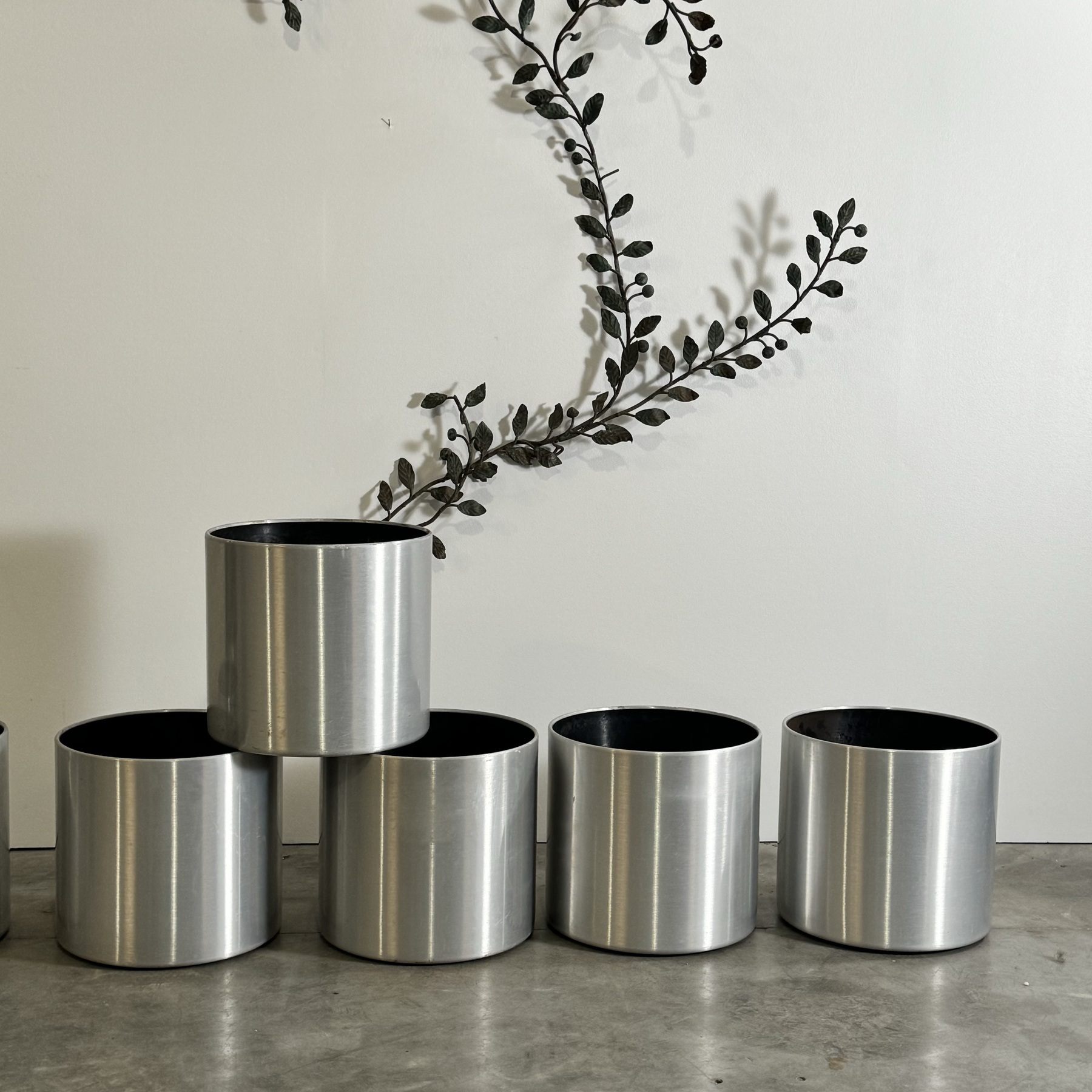 objet-vagabond-vintage-planters0002