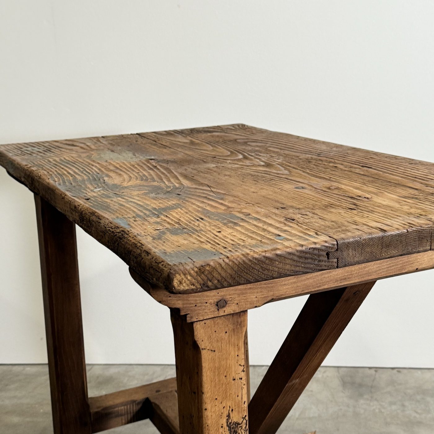 objet-vagabond-work-tables0012