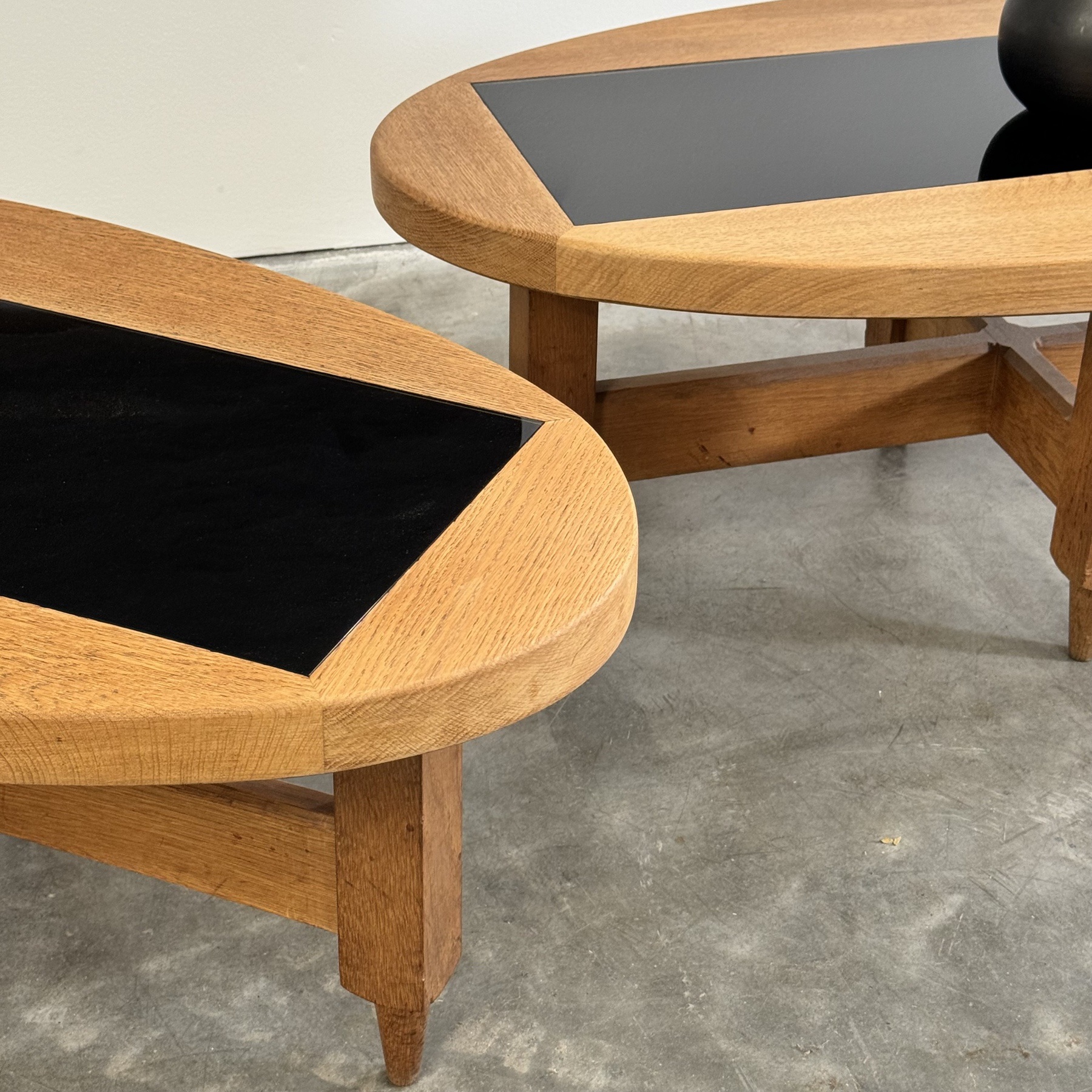 objet-vagabond-guillerme-coffeetables0001
