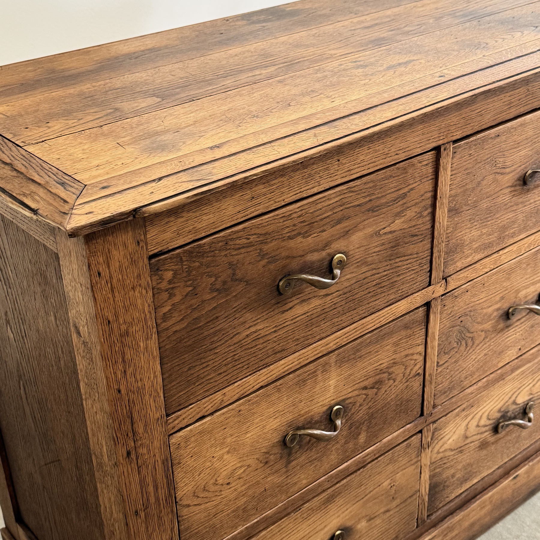 objet-vagabond-oak-chest0005