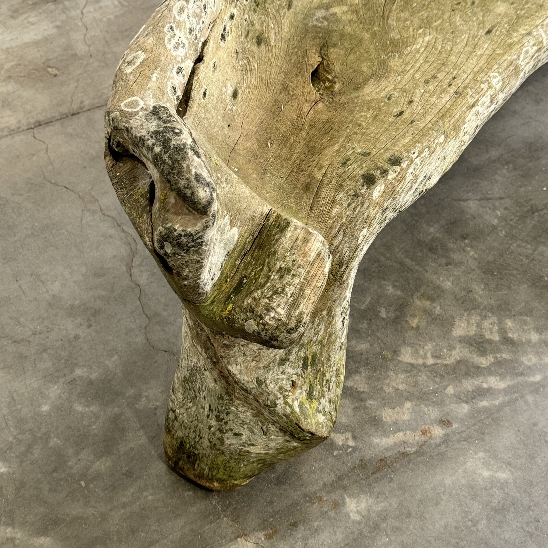 objet-vagabond-primitive-bench0004